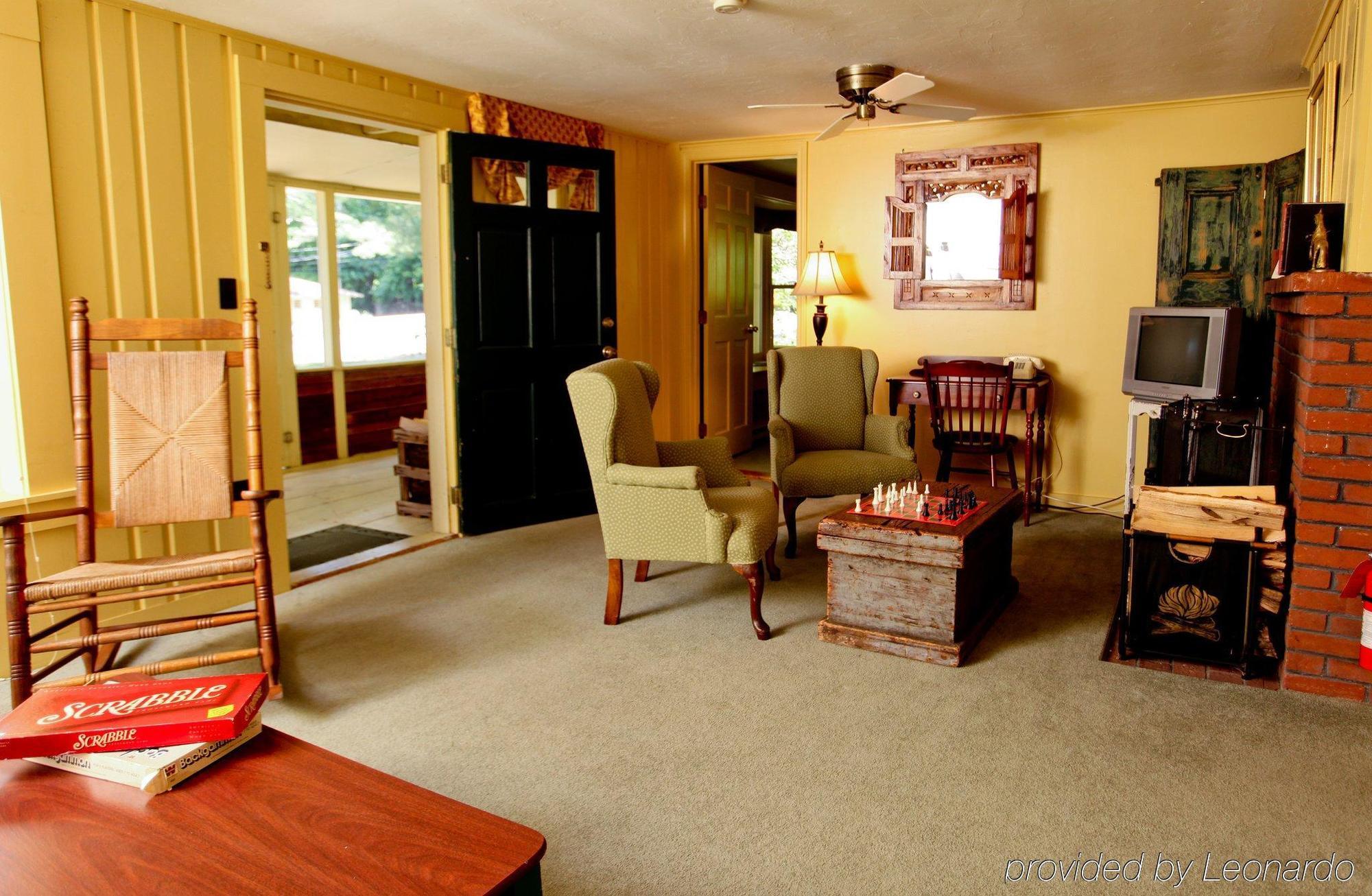 مبيت وإفطار Holderness The Manor On Golden Pond الغرفة الصورة
