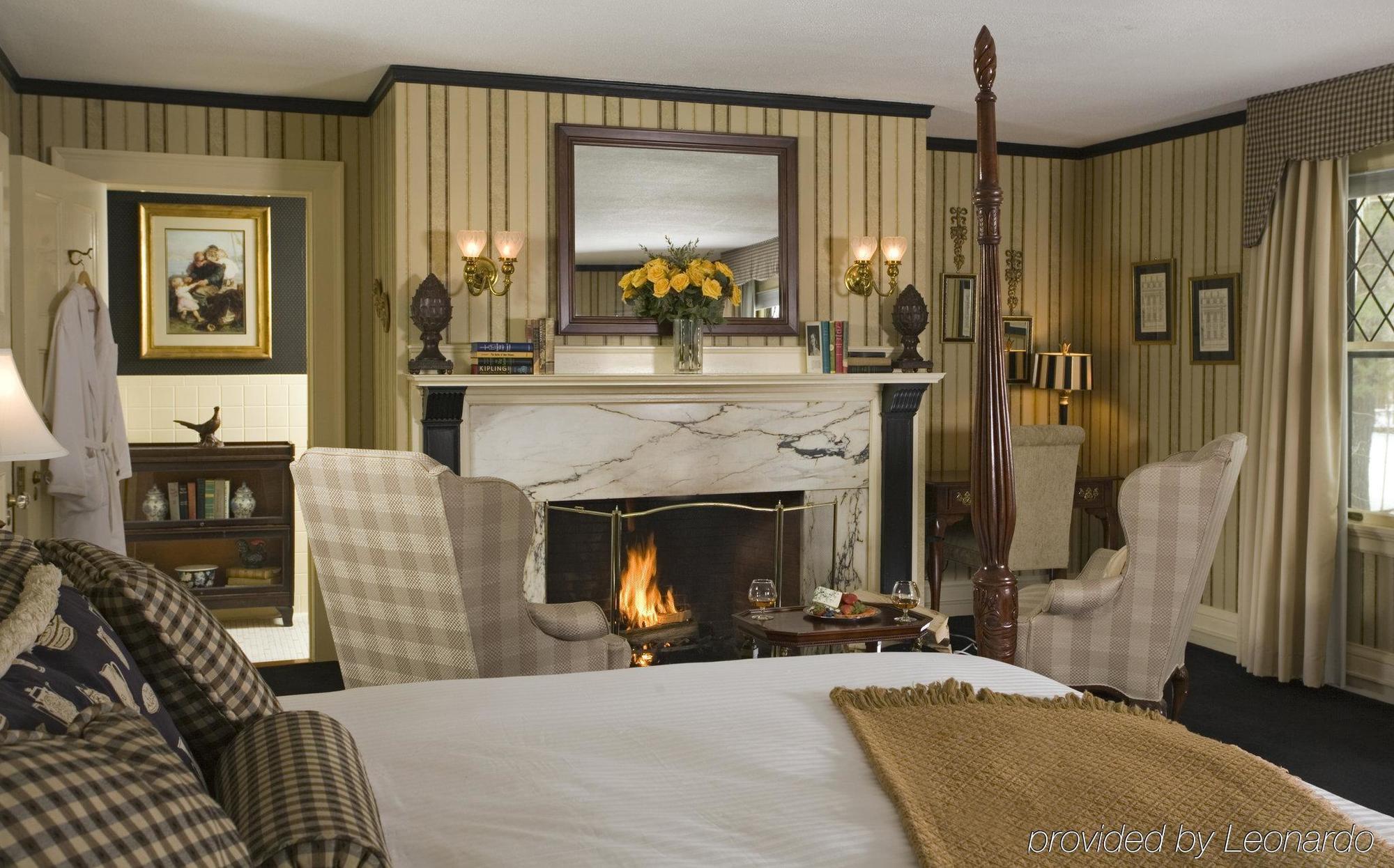 مبيت وإفطار Holderness The Manor On Golden Pond الغرفة الصورة